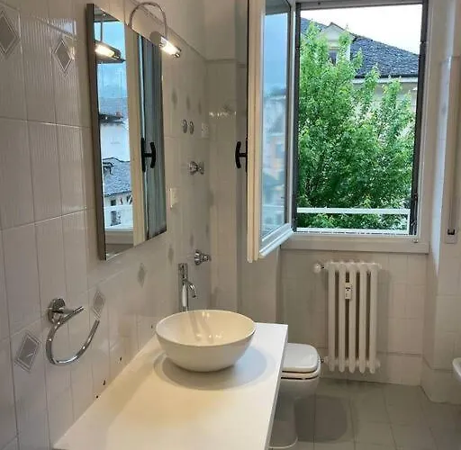 Casa Lägenhet Domodossola